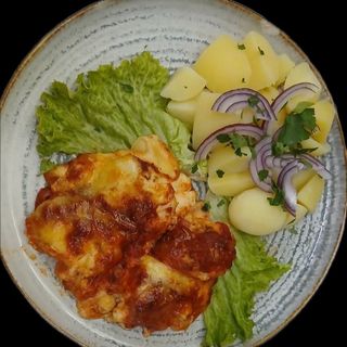 Пълнени яйца с кайма и сос бешамел (350гр)