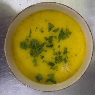 пилешка супа (350 мл)