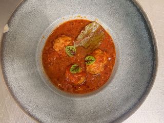 Кюфтенца в доматен сос /350 гр./