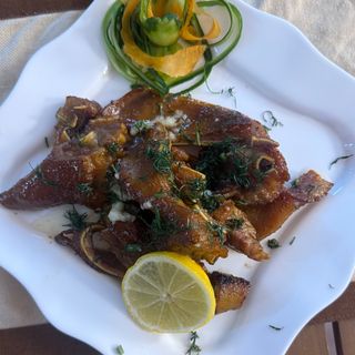 СВИНСКИ УШИ