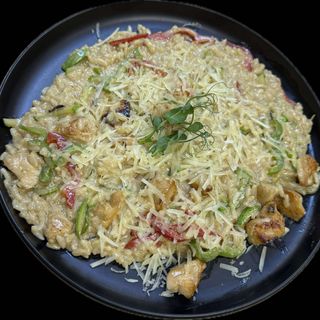 Ризото с пиле и зеленчуци