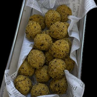 МОЦАРЕЛЕНИ ТОПЧЕТА С ТРЮФЕЛ