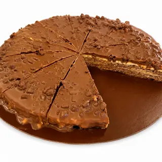 CRUNCHY CHOCLATE ALMOND CAKE