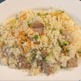 Ориз със свинско,зеленчуци и яйца