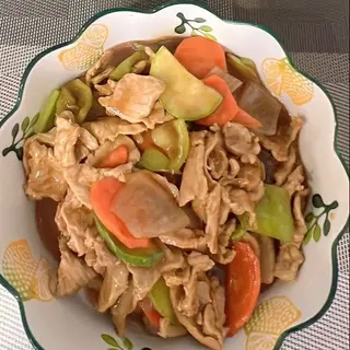 Свинско със зеленчуци