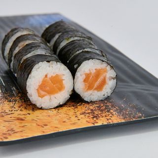 Маки със сьомга 150г
