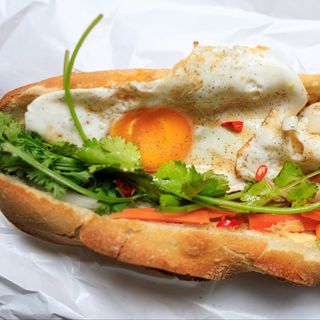 Bánh mì ốp la