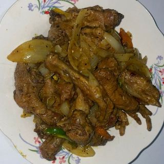 Sauté de patte de poulet