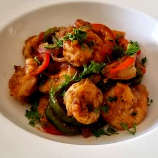 Crevettes sautées aux légumes