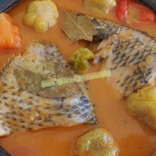 KEDJENOU DE POISSON CARPE+ ATTIÉKÉ