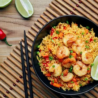 Riz Cantonnais Avec Crevettes