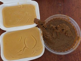 Sauce arrachide dah pondeuse