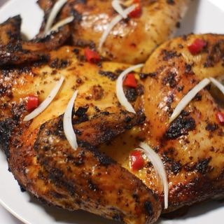 Poulet braisé entier