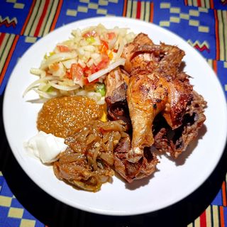 (1/2) Poulet grillé+ attieké