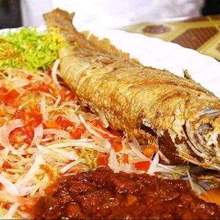 Poisson sosso + attiéké 