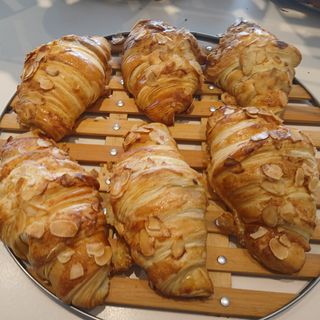 Croissant Amande