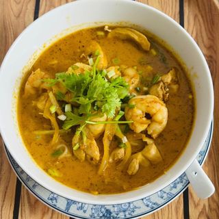 Soupe lac xa ( poulet et crevette )