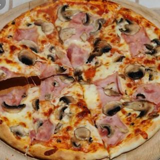 Pizza Royale
