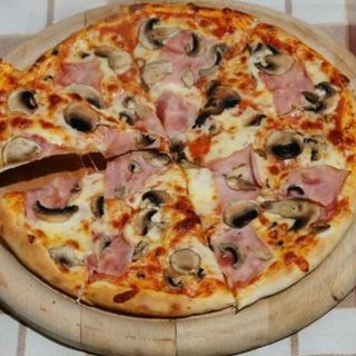 Pizza Cocktail Babi Food