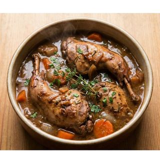 Kedjenou de Lapin + Accompagnement