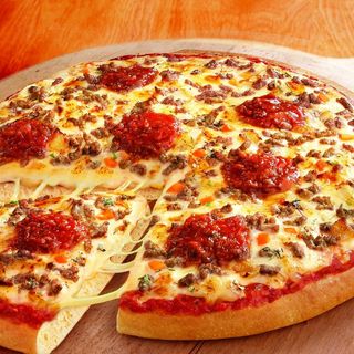 Pizza Bolognaise