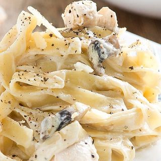 Tagrillatel au blanc de poulet