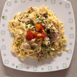 TAGLIATELLES SUPRÊME JAMBON ET POULET