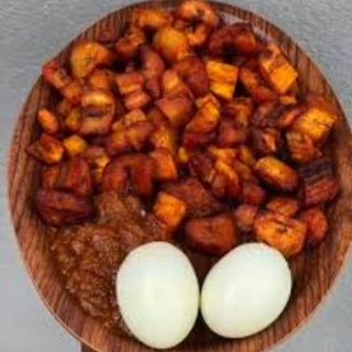 Alloco + 2 oeufs