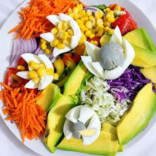 Salade d'avocat a l’œuf