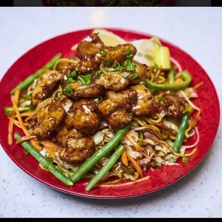 Nouille Sauté Au Poulet