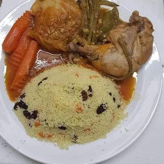 Couscous à la sauce légumes