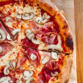 Pizza Royal