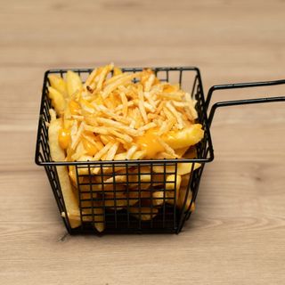 Frites Au Cheddar