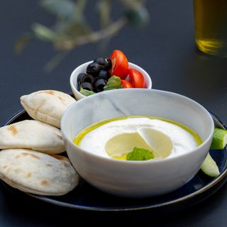 Labné & Crudités