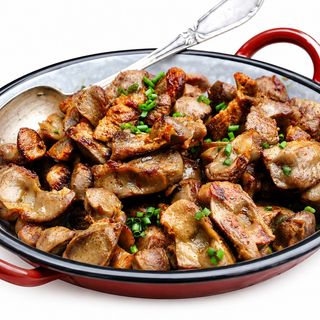Gésier sauté + attiéké