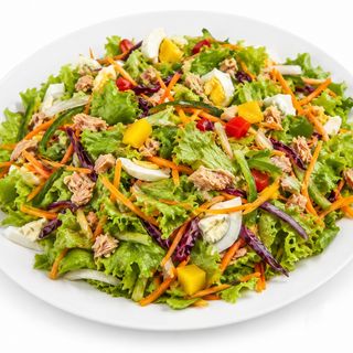 salade avec des œufs