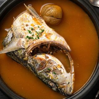 Poisson frais Sauce claire du riz