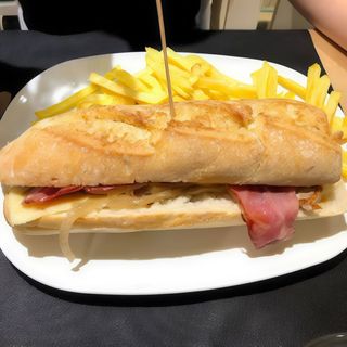 Bocadillo Ranchera
