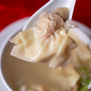 14. Sopa de Wan-tun