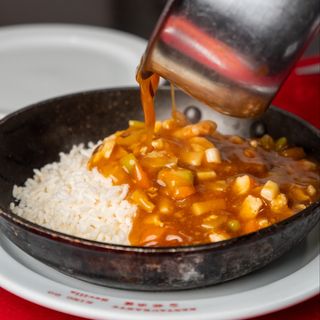 27. Ku bak tres delicias