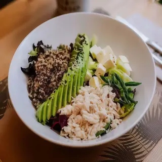 Menú ensalada + bebida