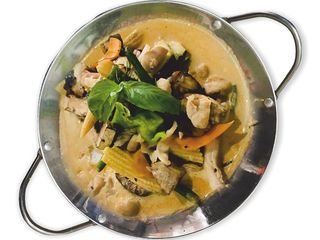 Ternera Con Verdura Y Curry