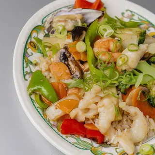 Arroz Meloso Con Rape Y Mariscos