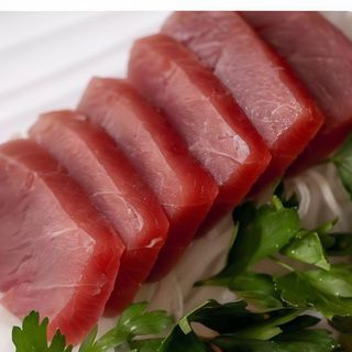 108. Sashimi De Atún (8 Uds.)