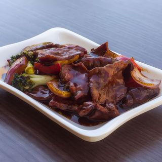 64. Ternera Con Salsa De Ostras