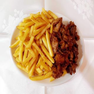 Ternera Con Patatas Fritas