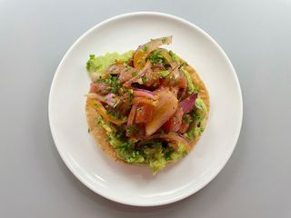 Tostada de atún Costa Pacífico