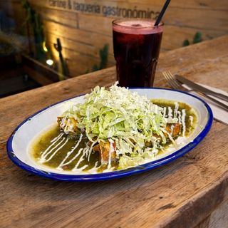 Flautas de pollo (3 uds.)