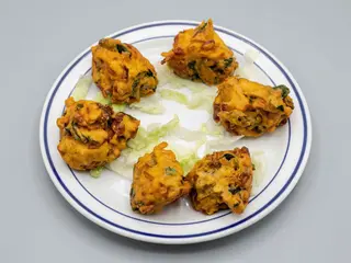 11. Verduras Pakora