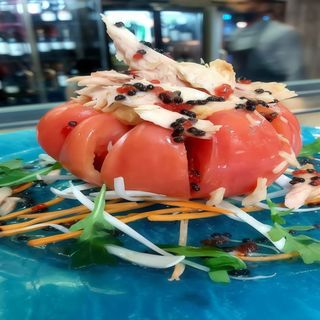 Corazón De Tomate Con Ventresca